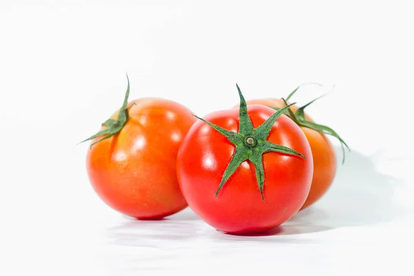 Tomates Vermelhos Blackground Branco Tomates São Comidos Quando Maduro Vermelho — Fotografia de Stock