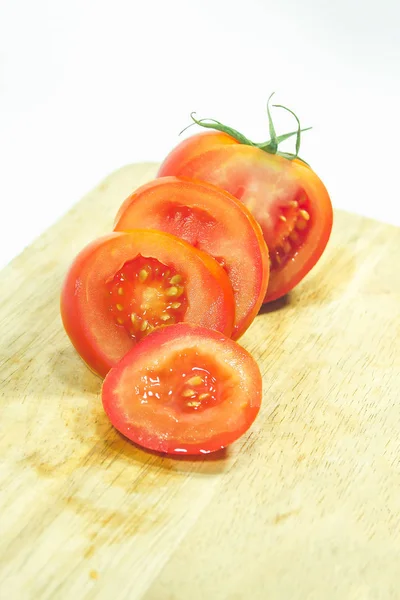 Tomates Rojos Sobre Madera Tomates Rojos Cortados — Foto de Stock