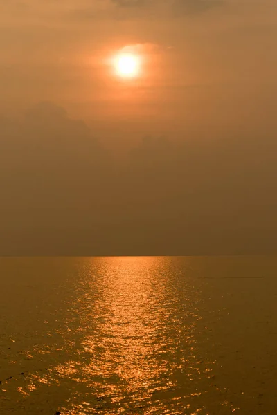 Landschaft Sonnenuntergang Lichtreflexion Mit Dem Schönen Meer — Stockfoto