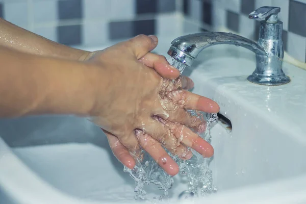 Handen Met Zeep Covid Voorkomen Handen Epidemieën Voorkomen — Stockfoto