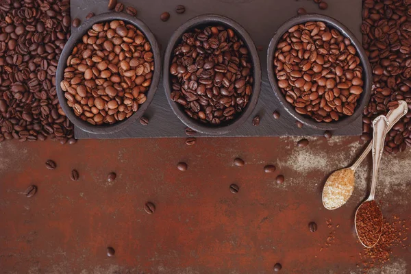 Chicchi di caffè torrefatto — Foto Stock