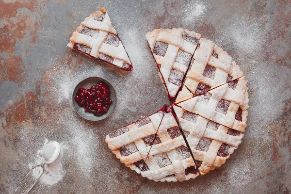Cranberry pie with lattice — Stock Photo, Image