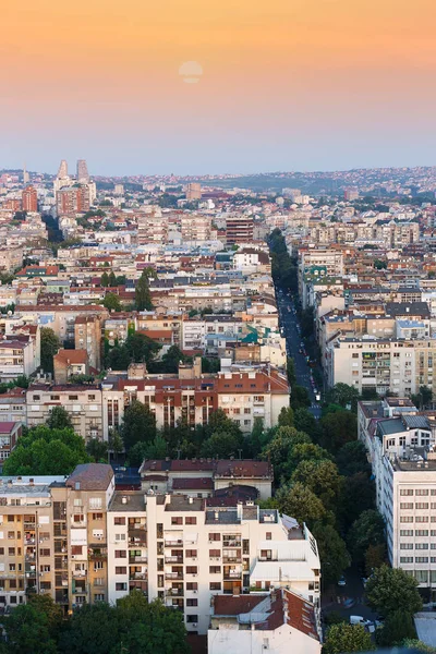 Byens horisont om morgenen, Beograd, Serbia, flyets utsikt – stockfoto