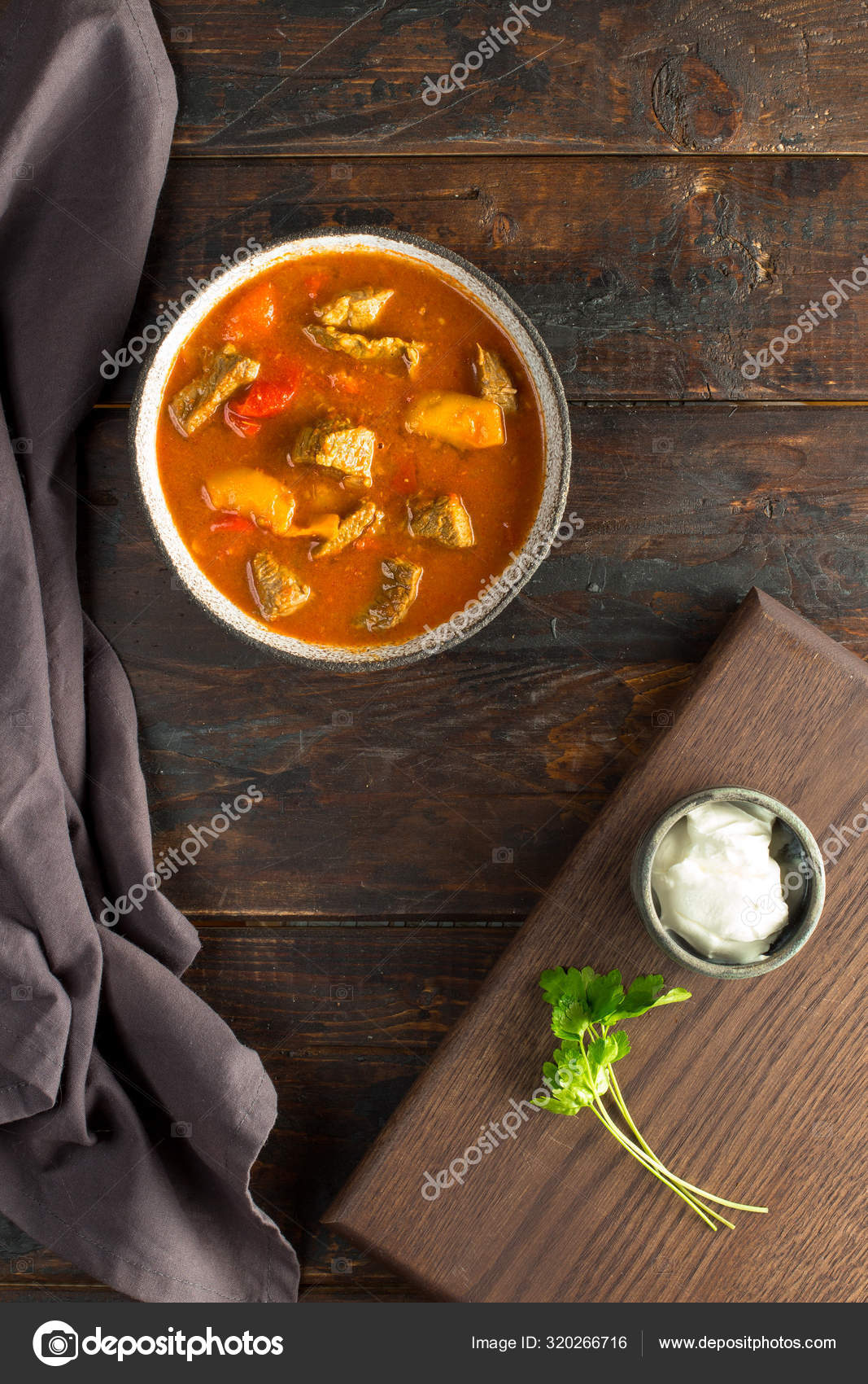 Delicioso Y Rapido Goulash De Carne Y Verduras Delicioso Y Rapido Goulash De Carne Y Verduras