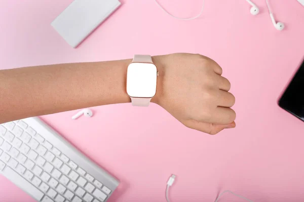 Female Hand Pink Smart Watch Mockup Smart Woman Gadgets Pink — Stock Photo, Image