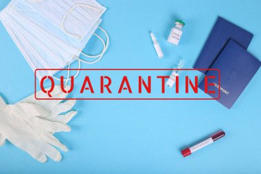 Covid-19 ve seyahat konsepti. Coronavirus. Biyolojik tehlike. Turizm için kısıtlamalar kavramı. Gezginler için karantina, koronavirüslü yolcular. Seyahat kısıtlamaları. Karantina konsepti