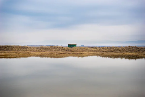 Дом в дельте реки Эврос, Греция — стоковое фото