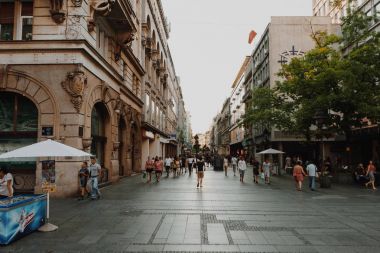 Belgrade, Sırbistan - 11 Temmuz 2017: insanlar en fam