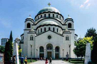 Belgrade, Sırbistan - 11 Temmuz 2017: Aziz Sava Katedrali ve Monum