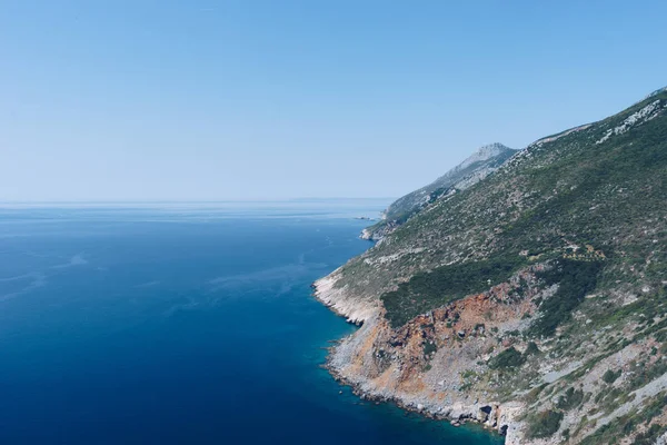 Mer calme et ciel bleu, Grèce — Photo