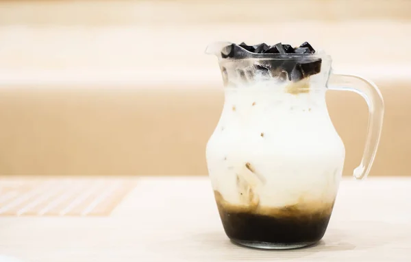 Buzlu Latte Kahve — Stok fotoğraf