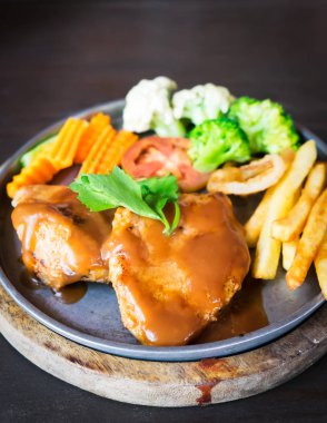 ızgara domuz biftek