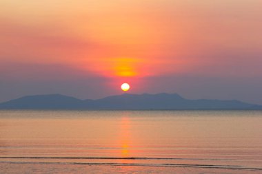 Pak Meng Beach, Güney Tayland Trang ilinde güzel gün batımı