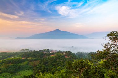 Tayland 'da dinlenmek için güzel bir manzara.