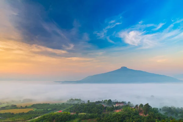 Sonnenaufgang Mit Dem Nebel Wunderschöne Landschaft Zum Entspannen Thailand — Stockfoto