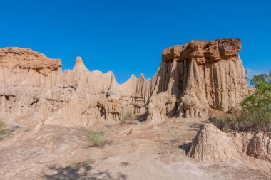 toprak dokuları kumtaşı sütunları, sütunlar ve uçurumlar, Sao Din Na Noi, Nan Eyaleti, Tayland