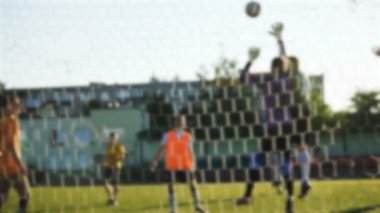 Kaleci atlar ve bir gol, ağır çekim, Futbol Şampiyonası Gol, futbol oyuncu puanları özlüyor