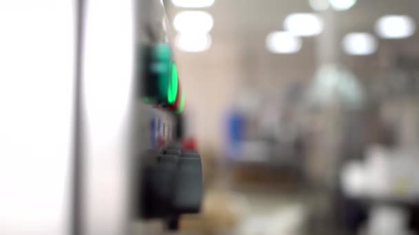 Pannello di controllo automatico della produzione, flusso di lavoro in fabbrica, spazio di copia, tecnologia moderna — Video Stock