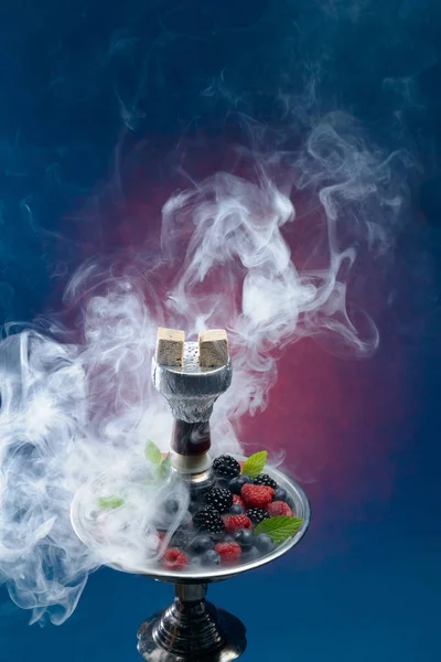 Fumar Berry hookah — Foto de Stock