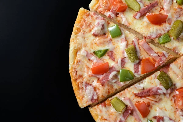 Classic ham pizza — Stock Photo, Image