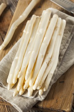 Ham organik beyaz kuşkonmaz Spears