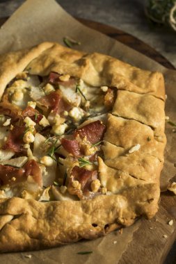 Baharatlı jambon peynir ve armut Galette'ye