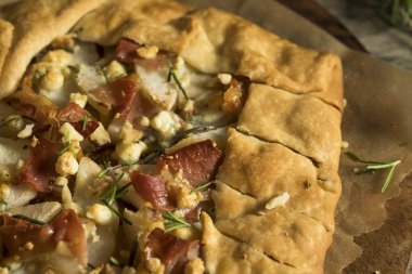 Baharatlı jambon peynir ve armut Galette'ye