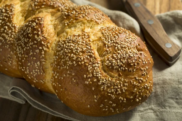 Chléb domácí sezamové Challah — Stock fotografie