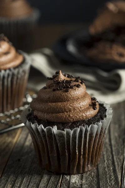 Ev yapımı tatlı çikolata Cupcakes — Stok fotoğraf
