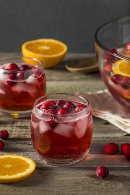 Kırmızı kızılcık tatil yumruk
