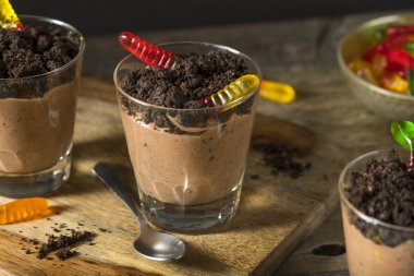 Homemade Chocolate Dirt Pudding clipart