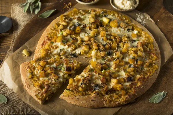 Zelfgemaakte herfst Pumpin Pizza — Stockfoto