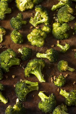 Organik yeşil kavrulmuş brokoli Florets