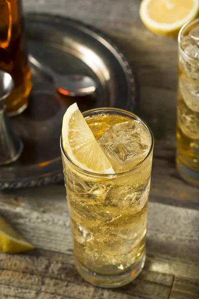 Whisky Highball met Ginger Ale — Stockfoto