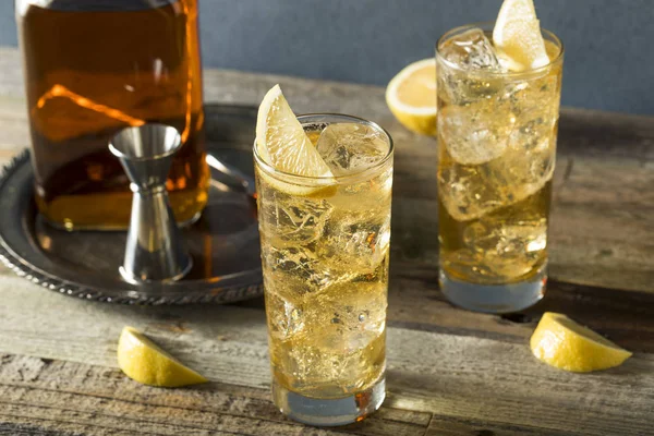 Whisky Highball met Ginger Ale — Stockfoto