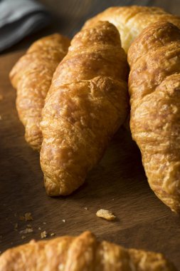 Organik ev yapımı kahvaltı Croissants