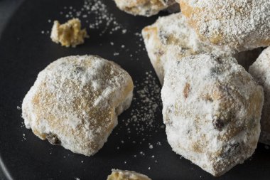 Ev yapımı Noel Stollen keki ısırıkları