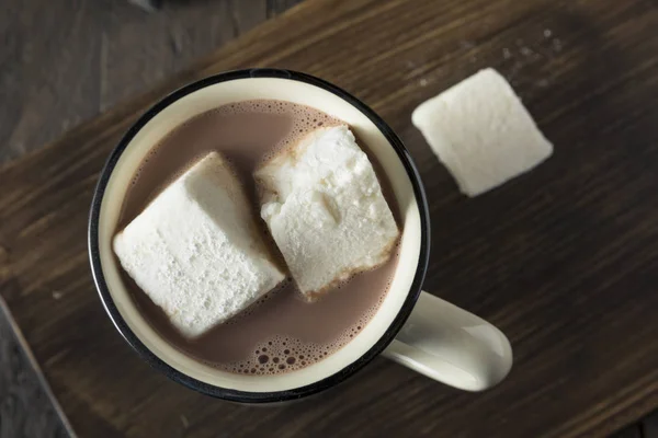 Meleg forró csokoládét, a szögletes Marshmallows — Stock Fotó