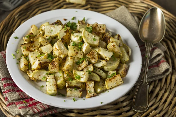 Gesunde hausgemachte gebratene Kohlrabi — Stockfoto