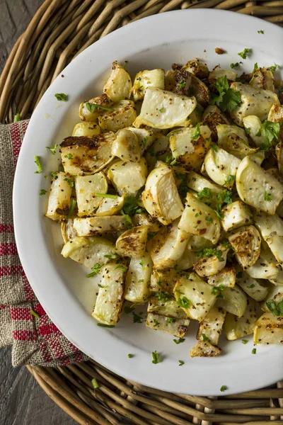 Gesunde hausgemachte gebratene Kohlrabi — Stockfoto