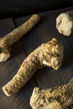 Ham organik kahverengi Horseradish kök