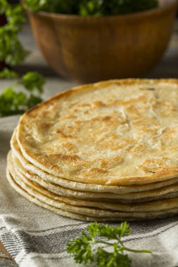 Ev yapımı un Hint Paratha ekmek