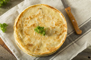 Ev yapımı un Hint Paratha ekmek