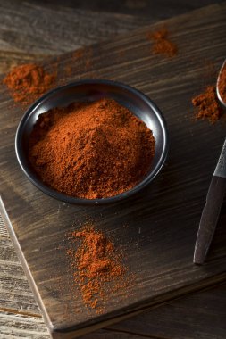 Ham organik kırmızı kırmızı biber baharat