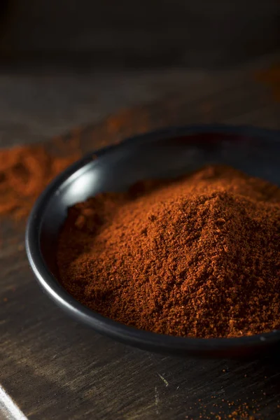 Rauwe biologische rode Paprika Spice — Stockfoto