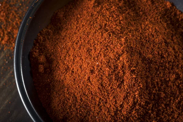 Raw Organic Red Paprika Spice — Stock Photo, Image
