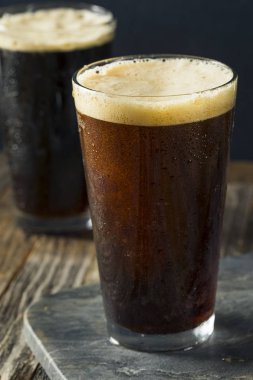 Köpüklü Nitro soğuk bira kahve