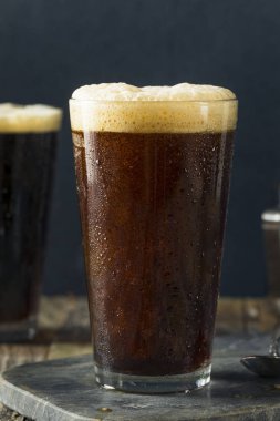 Köpüklü Nitro soğuk bira kahve