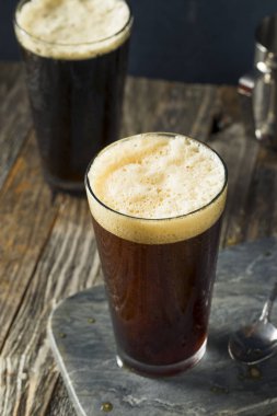Köpüklü Nitro soğuk bira kahve