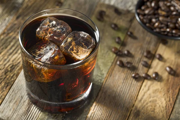 Alkoholik Boozy Black Russian Cocktail — Stok Foto